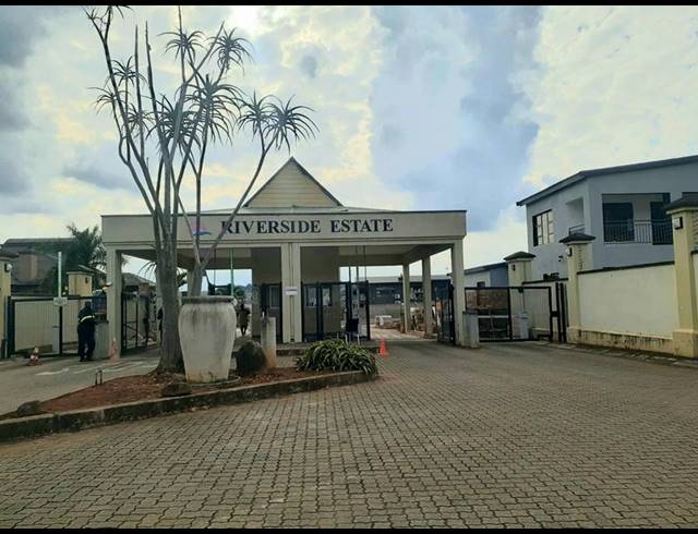 LAND FOR SALE IN RIVERSIDE ESTATE